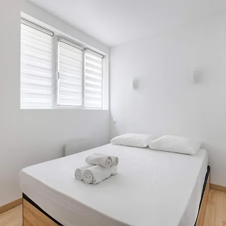 De Charme Montmartre Batignolles * Παρίσι